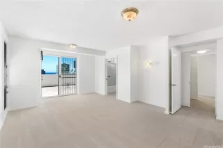 Photo #5: 202519428 Listing 