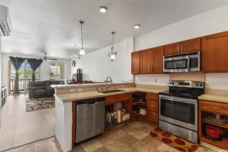 Photo #4: 202519430 Listing 