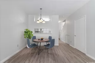 Photo #4: 202519468 Listing 