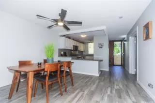 Photo #4: 202519499 Listing 