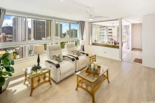 Photo #2: 202519536 Listing 