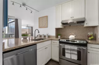 Photo #6: 202519538 Listing 