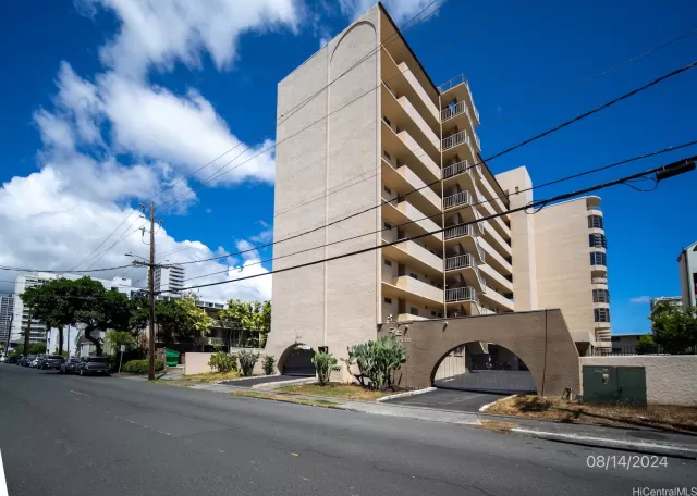 MLS: 202519566 Condo For Sale