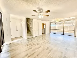 Photo #2: 202519569 Listing 