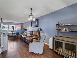 Photo #6: 202519579 Listing 