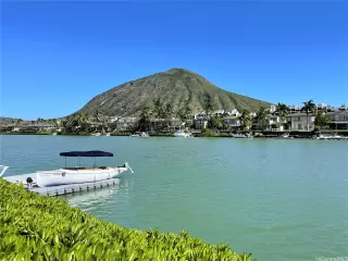 Photo #3: 202519580 Listing