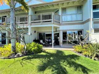Photo #4: 202519580 Listing