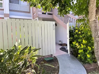 Photo #5: 202519580 Listing