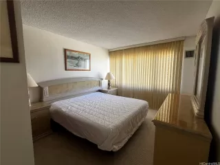 Photo #3: 202519584 Listing