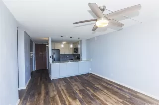 Photo #2: 202519589 Listing 