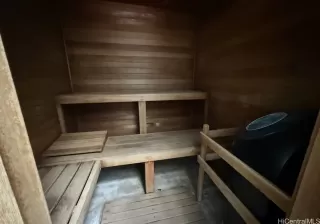 Photo #6: 202519592 Listing 