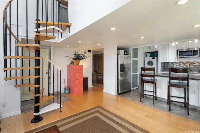 MLS: 202519593 Condo For Sale