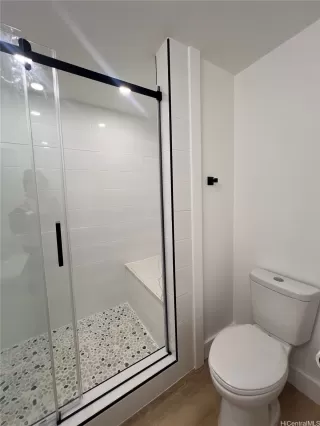 Photo #3: 202519628 Listing 