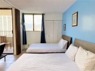 Photo #5: 202519630 Listing 