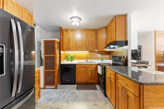 Photo #6: 202519634 Listing 