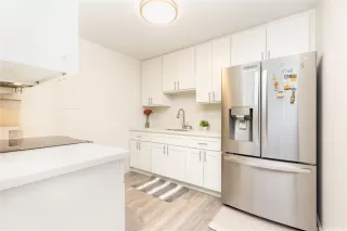 Photo #2: 202519648 Listing 