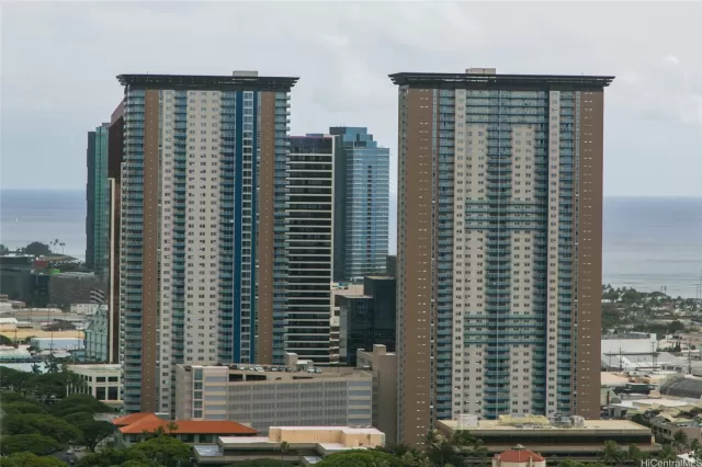 MLS: 202519656 Condo For Sale