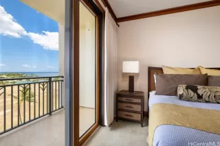 Photo #5: 202519658 Listing