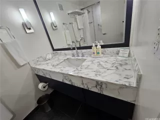 Photo #6: 202519662 Listing 