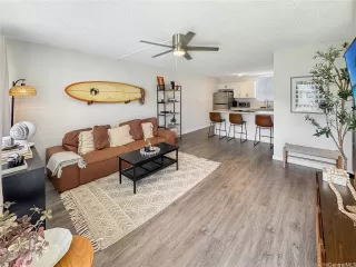 Photo #2: 202519664 Listing