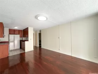 Photo #2: 202519666 Listing