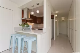 Photo #4: 202519671 Listing 