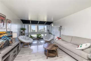 Photo #2: 202519683 Listing