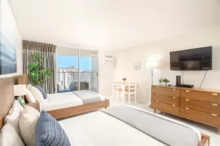 Photo #2: 202519684 Listing 