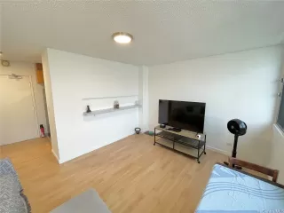 Photo #2: 202519690 Listing 