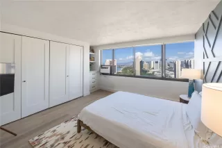 Photo #4: 202519700 Listing