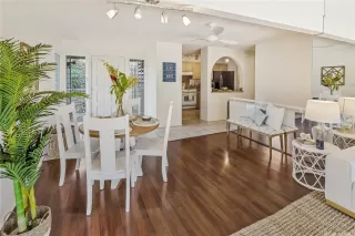 Photo #6: 202519749 Listing 