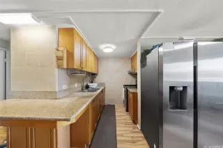 Photo #3: 202519785 Listing 