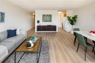 Photo #4: 202519809 Listing 