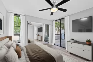 Photo #5: 202519815 Listing 