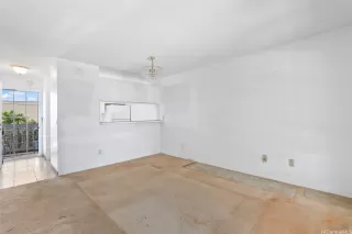 Photo #4: 202519817 Listing 