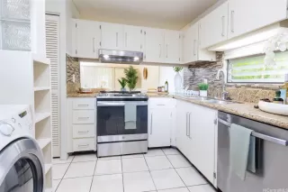 Photo #3: 202519854 Listing 