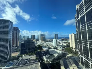 Photo #3: 202519855 Listing 