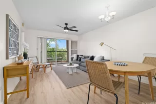 Photo #4: 202519864 Listing