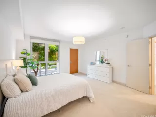 Photo #5: 202519866 Listing 