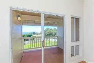 Photo #2: 202519867 Listing