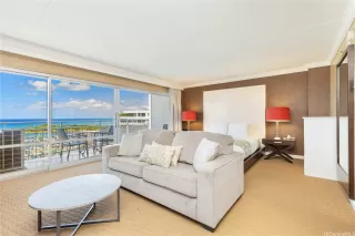 Photo #4: 202519889 Listing 