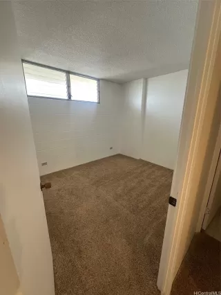 Photo #5: 202519891 Listing 