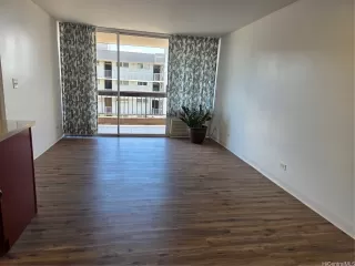 Photo #3: 202519937 Listing 