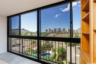 More Details about MLS # 202519943 : 2916 DATE STREET 6E