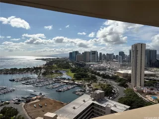 Photo #3: 202519951 Listing 