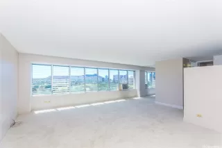 Photo #3: 202520033 Listing 