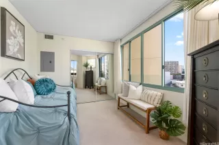 Photo #3: 202520064 Listing 