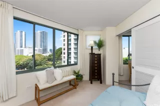 Photo #6: 202520064 Listing 