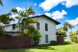 Photo #2: 202520085 Listing