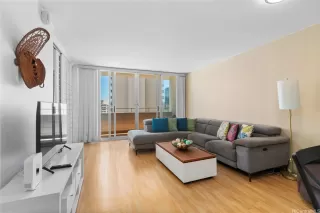 Photo #2: 202520102 Listing 